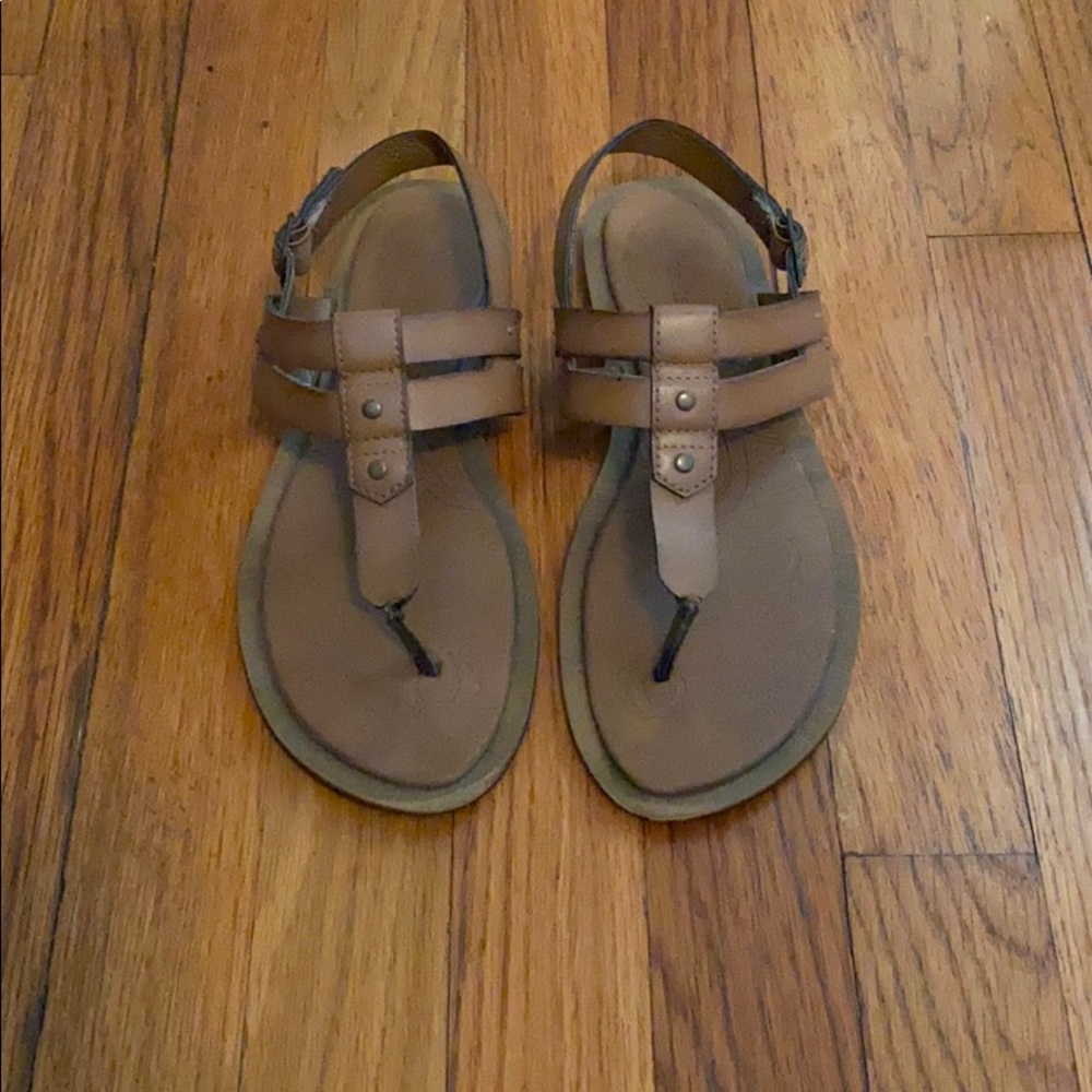 Clarks Thong Style Sandal - Picture 3 of 7